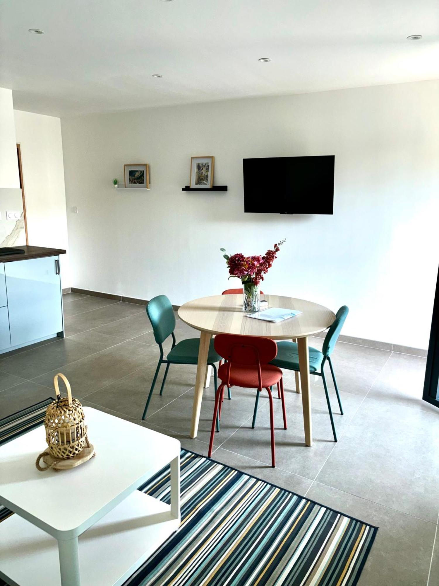 Les Oliviers Apartment Arles Exterior photo