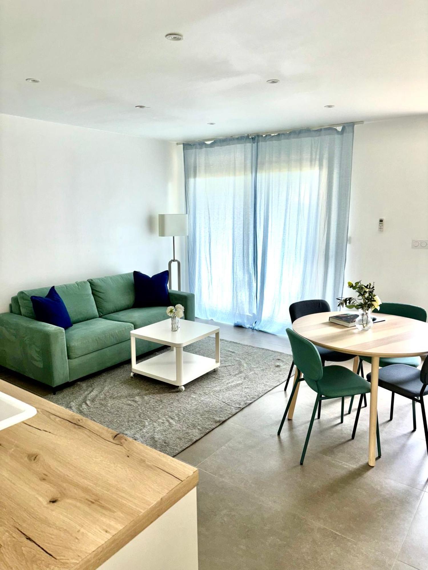 Les Oliviers Apartment Arles Exterior photo